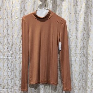 Women's Tan Long Sleeve Top
